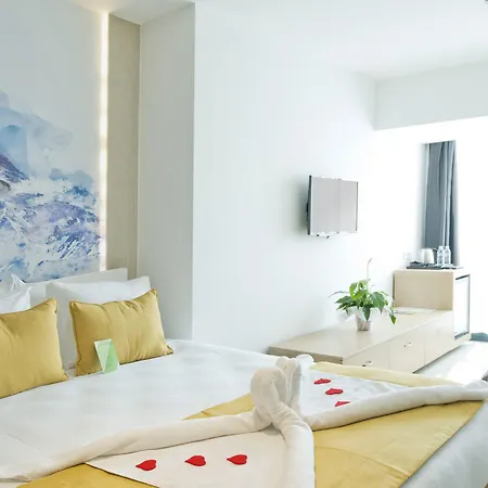 86 By Katipoglu Izmir