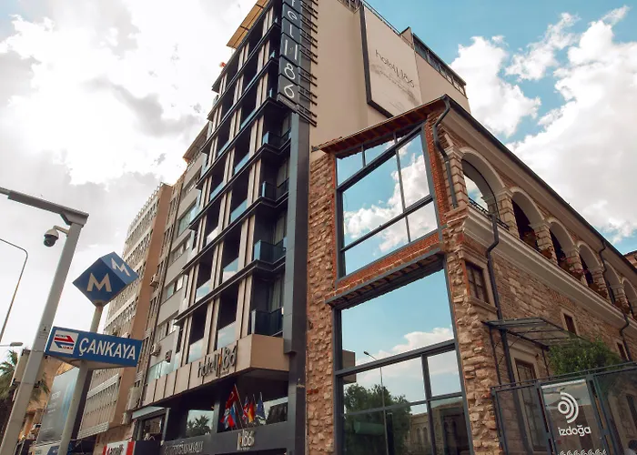 86 By Katipoğlu Otel İzmir